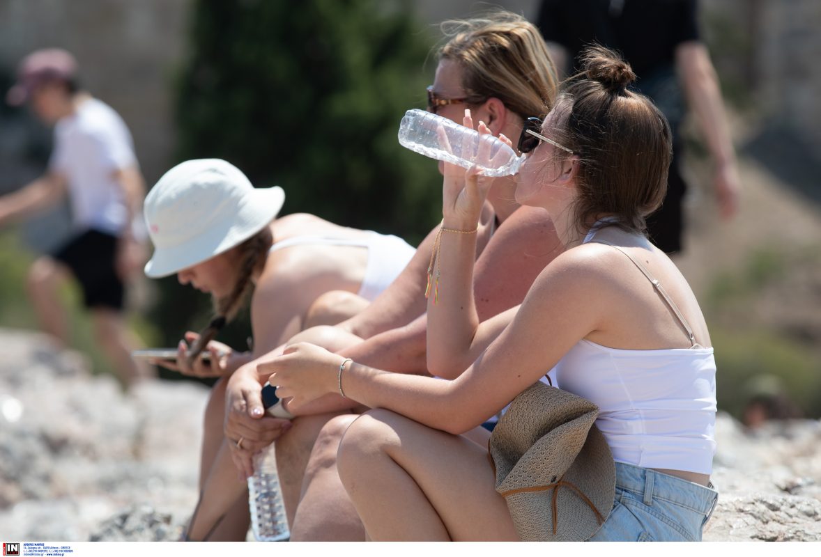 Καιρός: Σε κλοιό καύσωνα η χώρα – Οι περιοχές που… θα «ψηθούν»