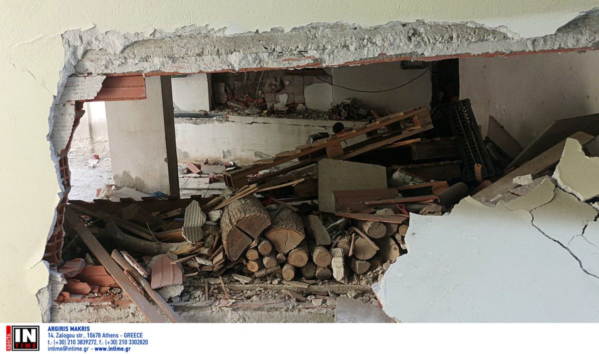 Εκρηξη σε πολυκατοικία στη Θεσσαλονίκη: Στο «μικροσκόπιο» των Αρχών βίντεο από κάμερες ασφαλείας