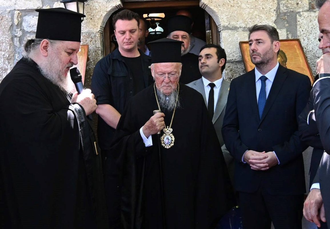 Ανδρουλάκης από Τένεδο: Όπου υπάρχει πίστη, ιστορική συνείδηση, πνεύμα συνεργασίας και συλλογική προσπάθεια, τίποτε δεν σβήνει