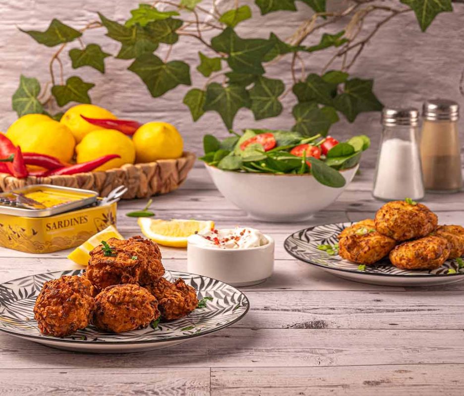 Ντοματοκεφτέδες και πατατοκεφτέδες: Το απόλυτο καλοκαιρινό μεζεδάκι!