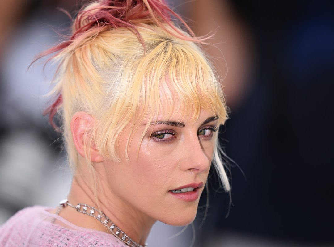 Η Kristen Stewart στο InStyle: «Είμαι πολύ θορυβημένη, περπατάμε σε τεντωμένο σχοινί»