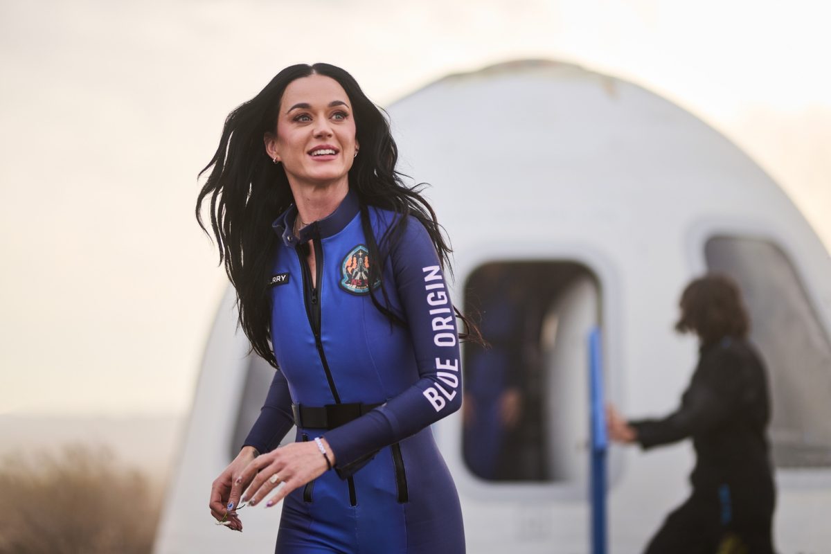 Αγωνία για την Katy Perry – Ασφαλιστικά μέτρα κατά εισβολέα