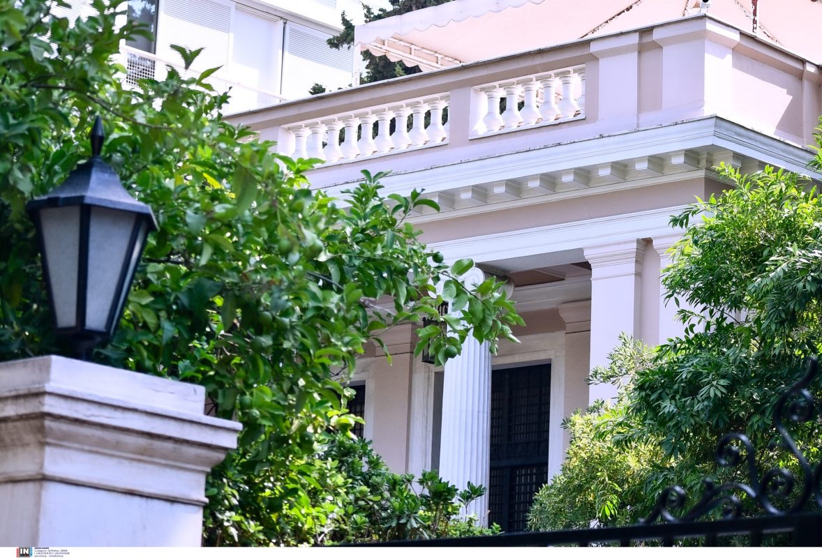 Κυβερνητικές πηγές για ΠΑΣΟΚ: «Οι πληρωμές του ΟΠΕΚΕΠΕ για το 2023 δεν έγιναν σε μπλοκαρισμένα «κόκκινα» ΑΦΜ»