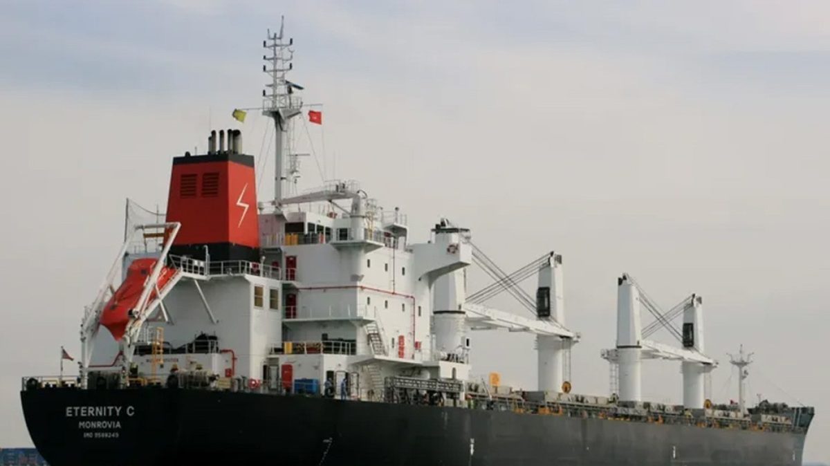 Επίθεση στο Eternity C στην Ερυθρά: Νεκρά δύο μέλη του πληρώματος