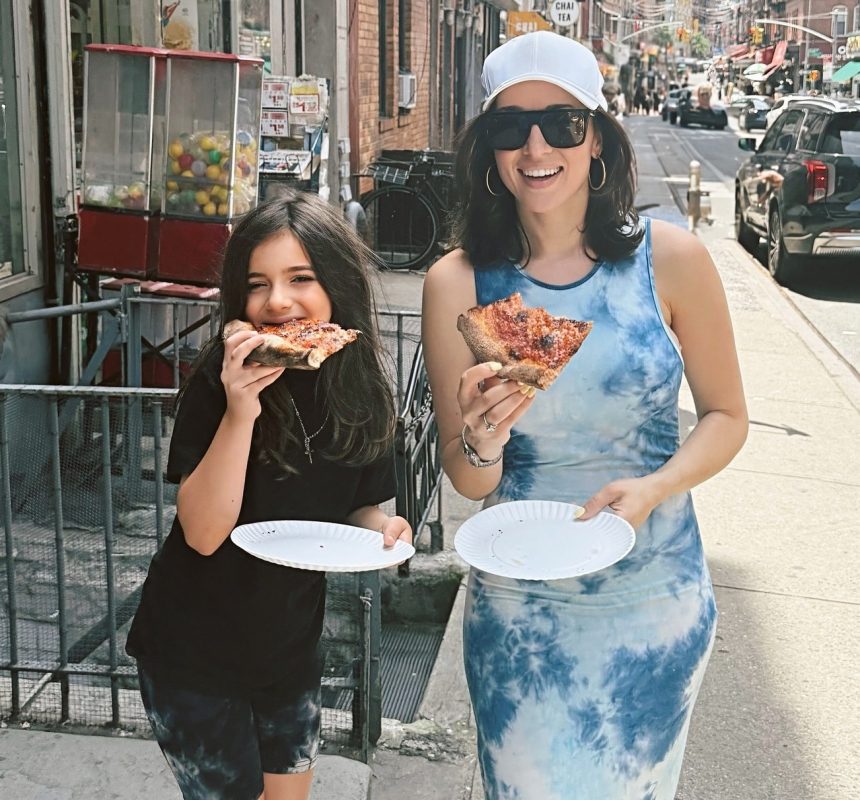 Καλομοίρα: Οι τρυφερές ευχές στην κόρη της που έχει γενέθλια