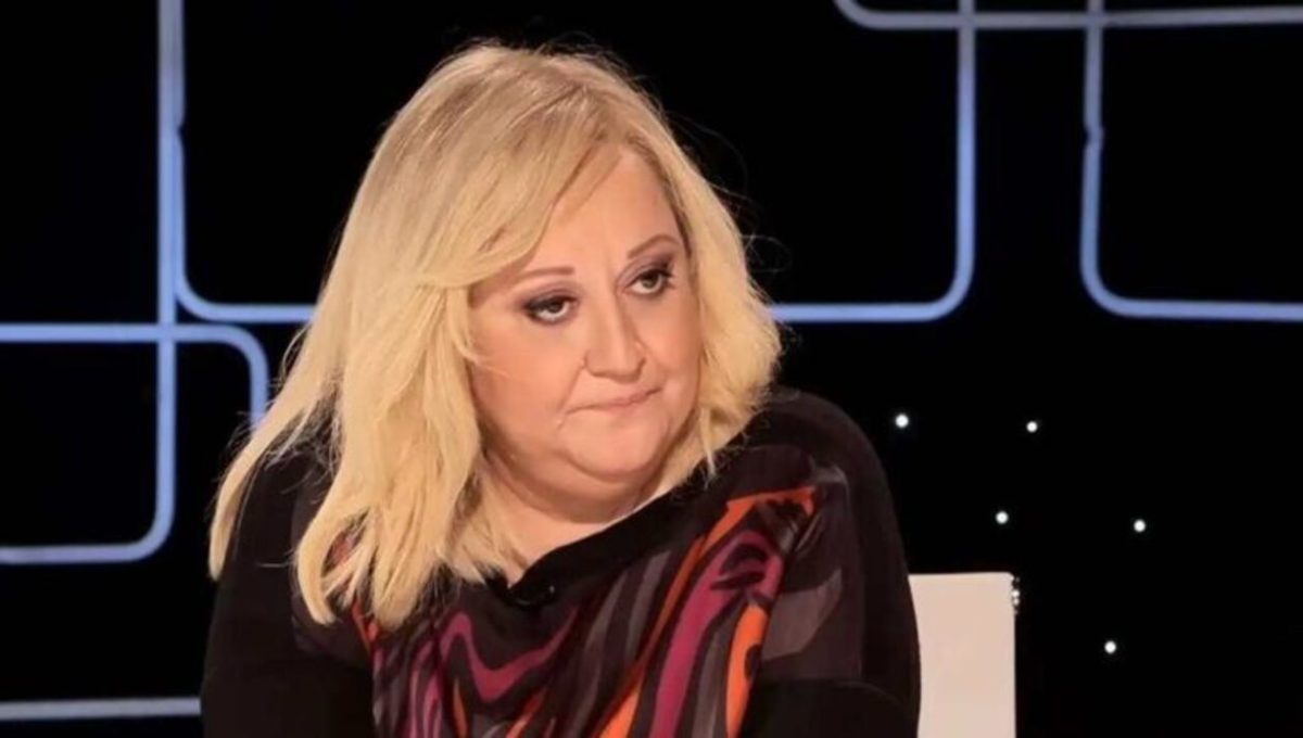 Το «αντίο» του δημοσιογραφικού και του πολιτικού κόσμου στην Ηρώ Καριοφύλλη