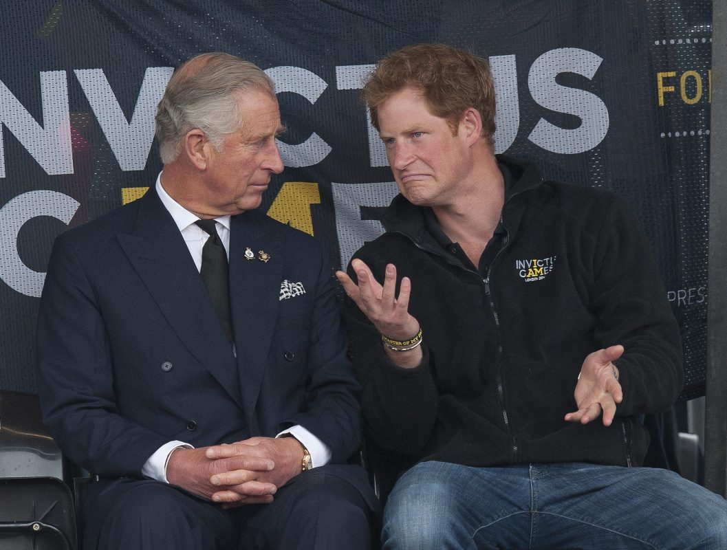 Πρίγκιπας Harry-Βασιλιάς Κάρολος: Προσπάθειες επανασύνδεσης – Η πρώτη συνάντηση των βοηθών τους