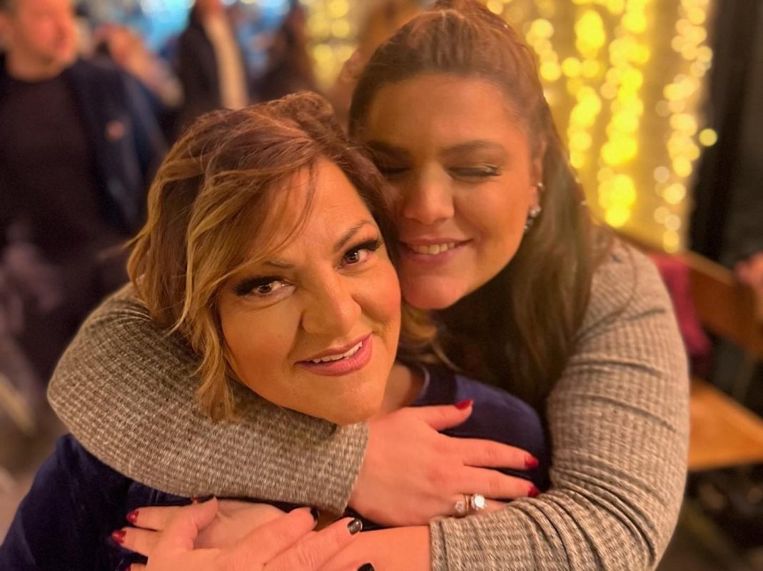 Δανάη Μπάρκα: Η φάρσα που έκανε στη Βίκυ Σταυροπούλου – ΒΙΝΤΕΟ