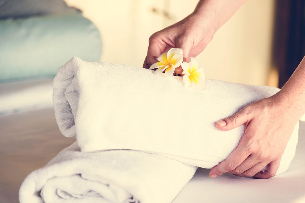 Πλένετε τις πετσέτες σας λάθος; Μικροβιολόγος εξηγεί τι δεν κάνετε σωστά