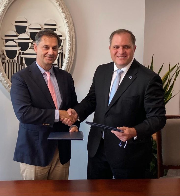 Μνημόνιο συνεργασίας μεταξύ ΥΠΕΞ και ΑΑΔΕ για τη διευκόλυνση του εμπορίου