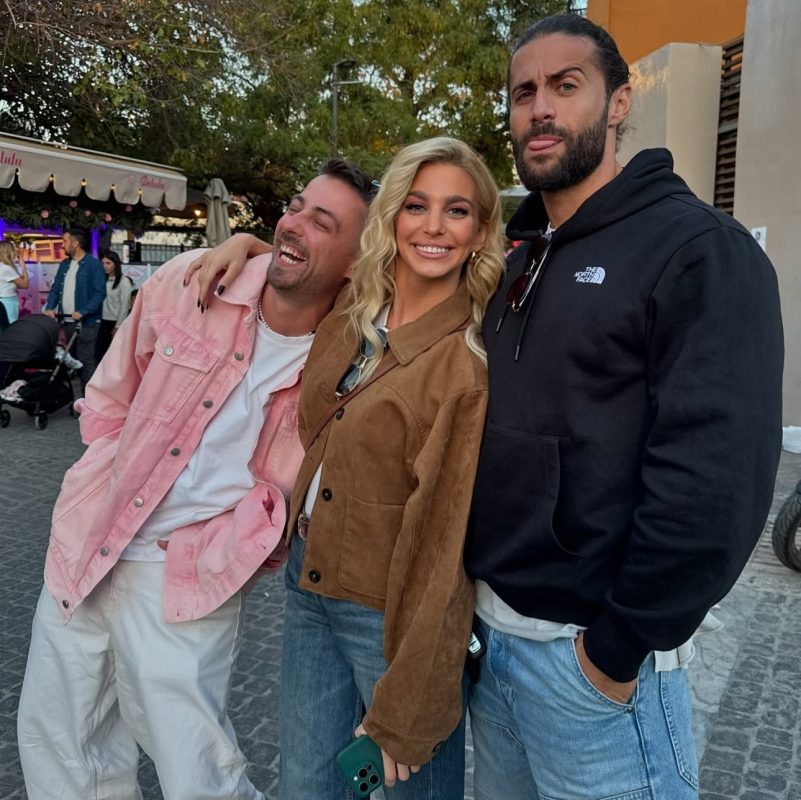 Κωνσταντίνος Βασάλος – Βάλια Χατζηθεοδώρου – Fipster: Διακοπές μαζί στα Κουφονήσια