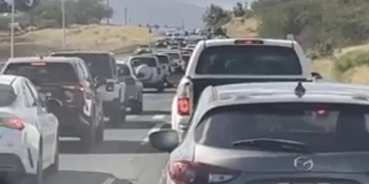 Εικόνες χάους στη Χαβάη: Σειρήνες προειδοποίησης για τσουνάμι – Μαζικές εκκενώσεις μετά τα 8,8 Ρίχτερ στον Ειρηνικό