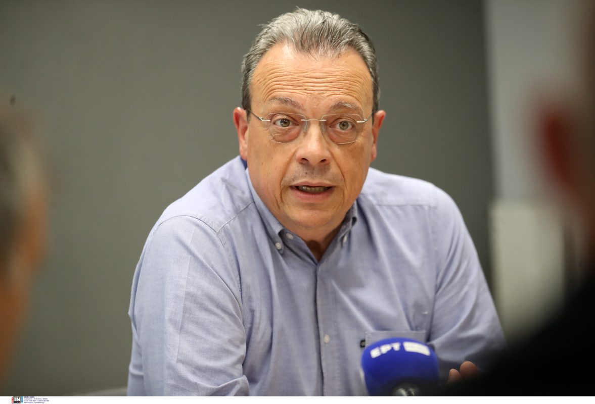 Σωκράτης Φάμελλος: Στη Σύμη για την τελετή ονοματοδοσίας του λιμένα σε «Νεκτάριος Σαντορινιός»