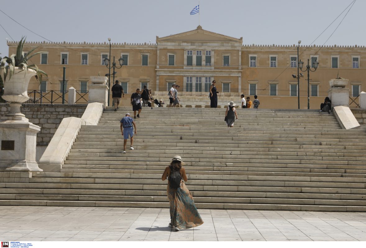 Καιρός: Μέχρι τους 35°C σήμερα – Ισχυρά μελτέμια στο Αιγαίο – Αναλυτική πρόγνωση