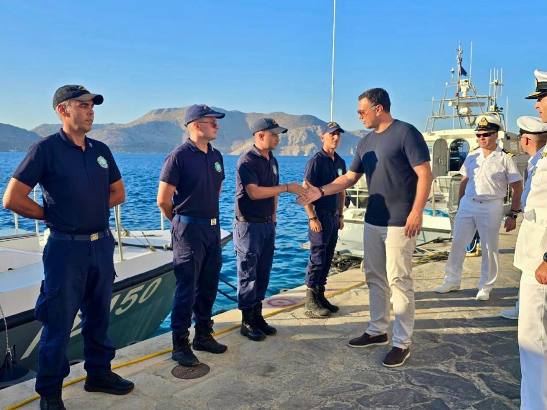 Κικίλιας για Ν. Σαντορινιό: Τιμή σε έναν ευγενικό και γλυκό άνθρωπο η ονοματοδοσία του λιμένα Σύμης