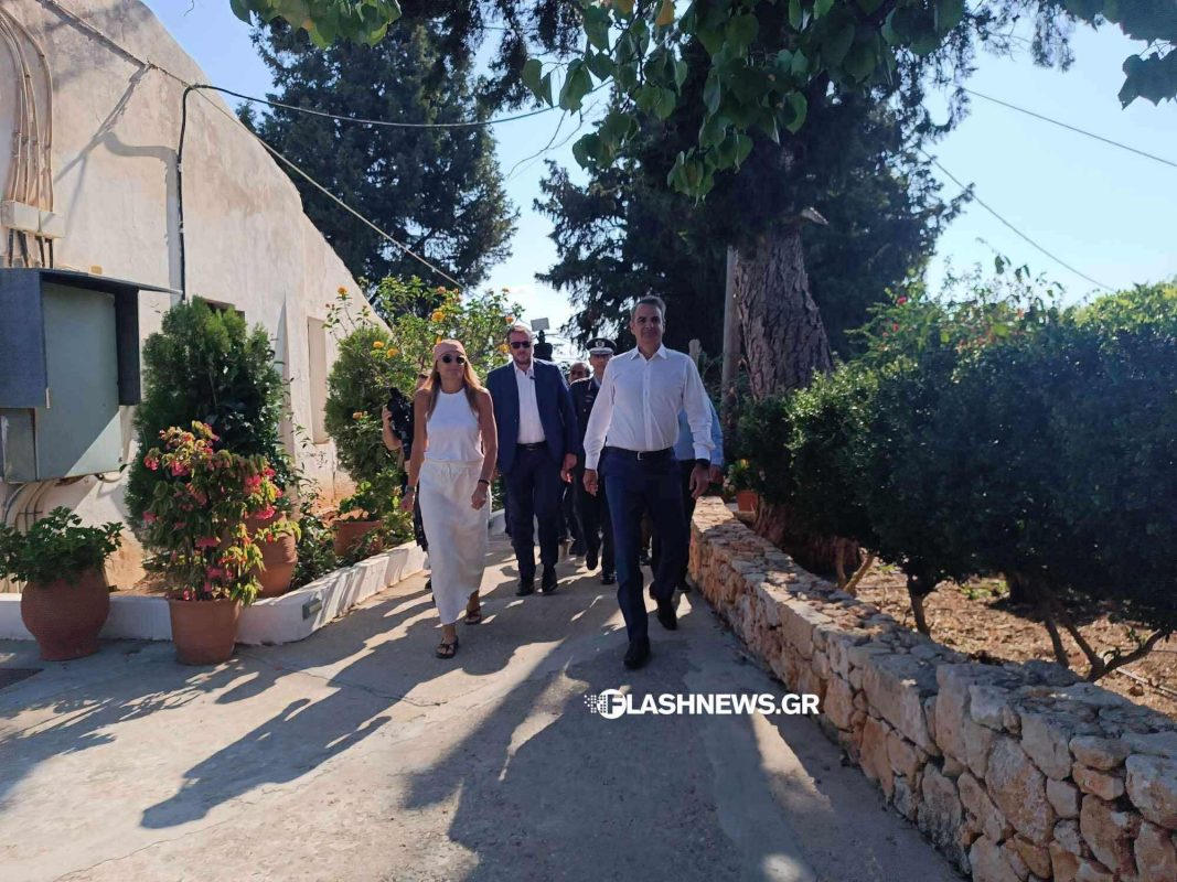 Μητσοτάκης: «Η ημέρα είναι πρωτίστως αφιερωμένη σε αυτούς που αγωνίζονται για να μας κρατούν ασφαλείς»