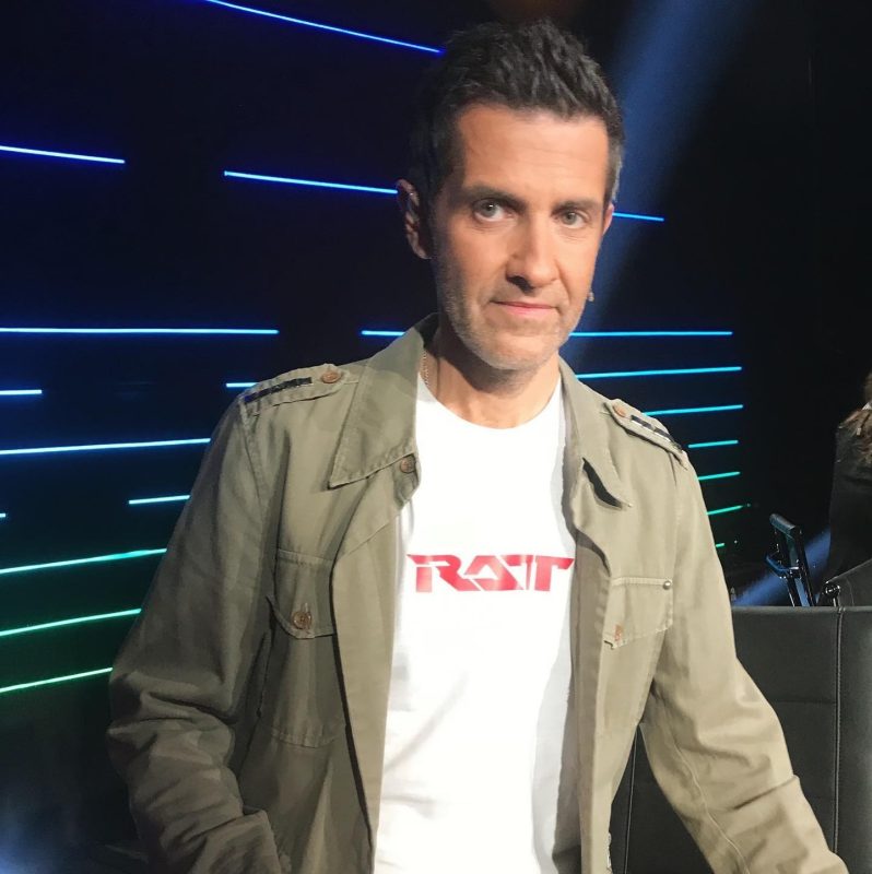 Φοίβος: Αποκάλυψε την ιστορία πίσω από το τραγούδι «Ρωτάω Ποια»