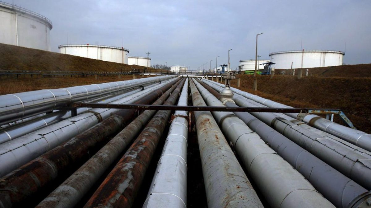 Ουκρανικά μη επανδρωμένα αεροσκάφη έπληξαν σταθμό άντλησης πετρελαίου