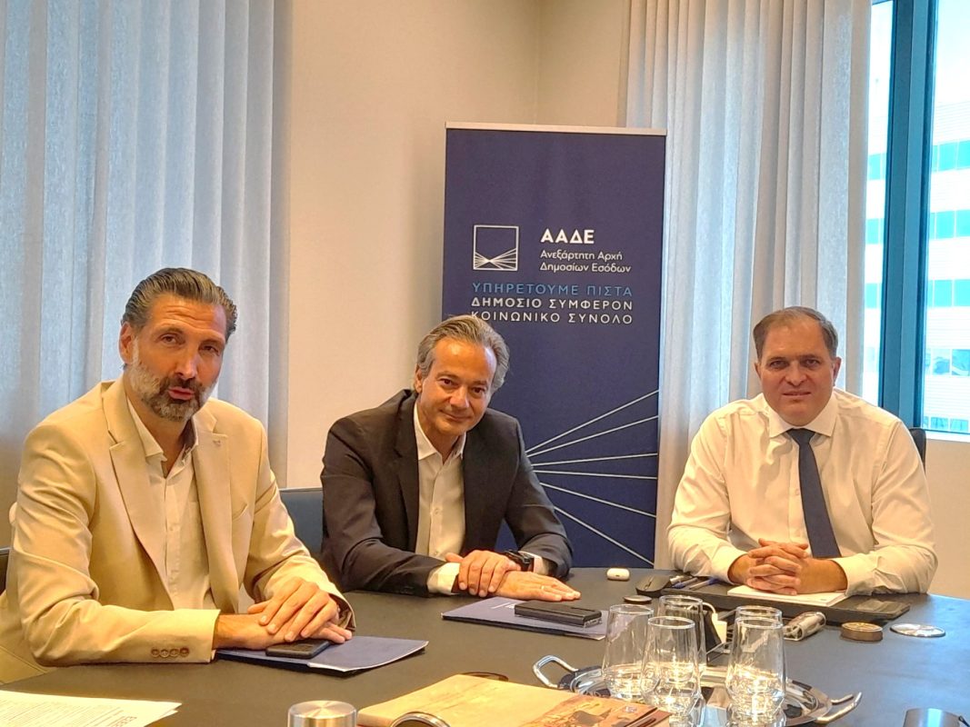 Συνάντηση Καφούνη-Πιτσιλή: Στο επίκεντρο η λειτουργία των τελωνείων και οι τουριστικές εμπορικές επιχειρήσεις