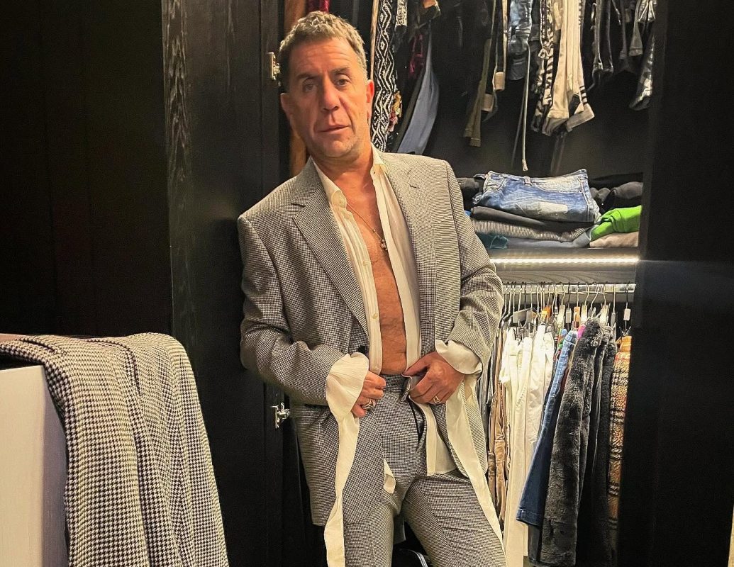 Γιώργος Μαζωνάκης: Εισήχθη σε δημόσια ψυχιατρική κλινική