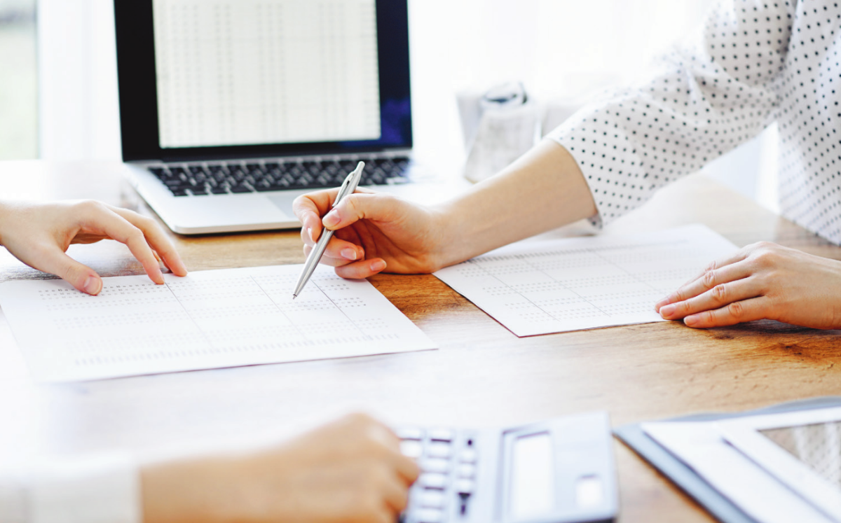 Τα σενάρια για αλλαγές στη φορολογία της μεσαίας τάξης