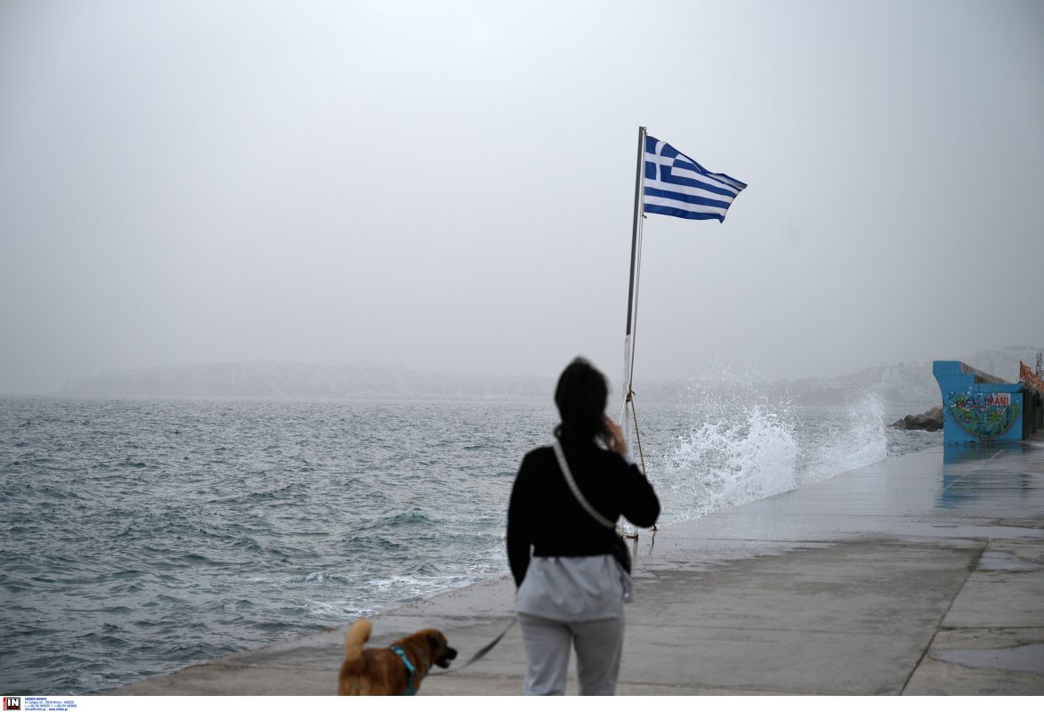 Kαιρός: Πτώση της θερμοκρασίας και θυελλώδεις άνεμοι στο Αιγαίο έως 9 μποφόρ