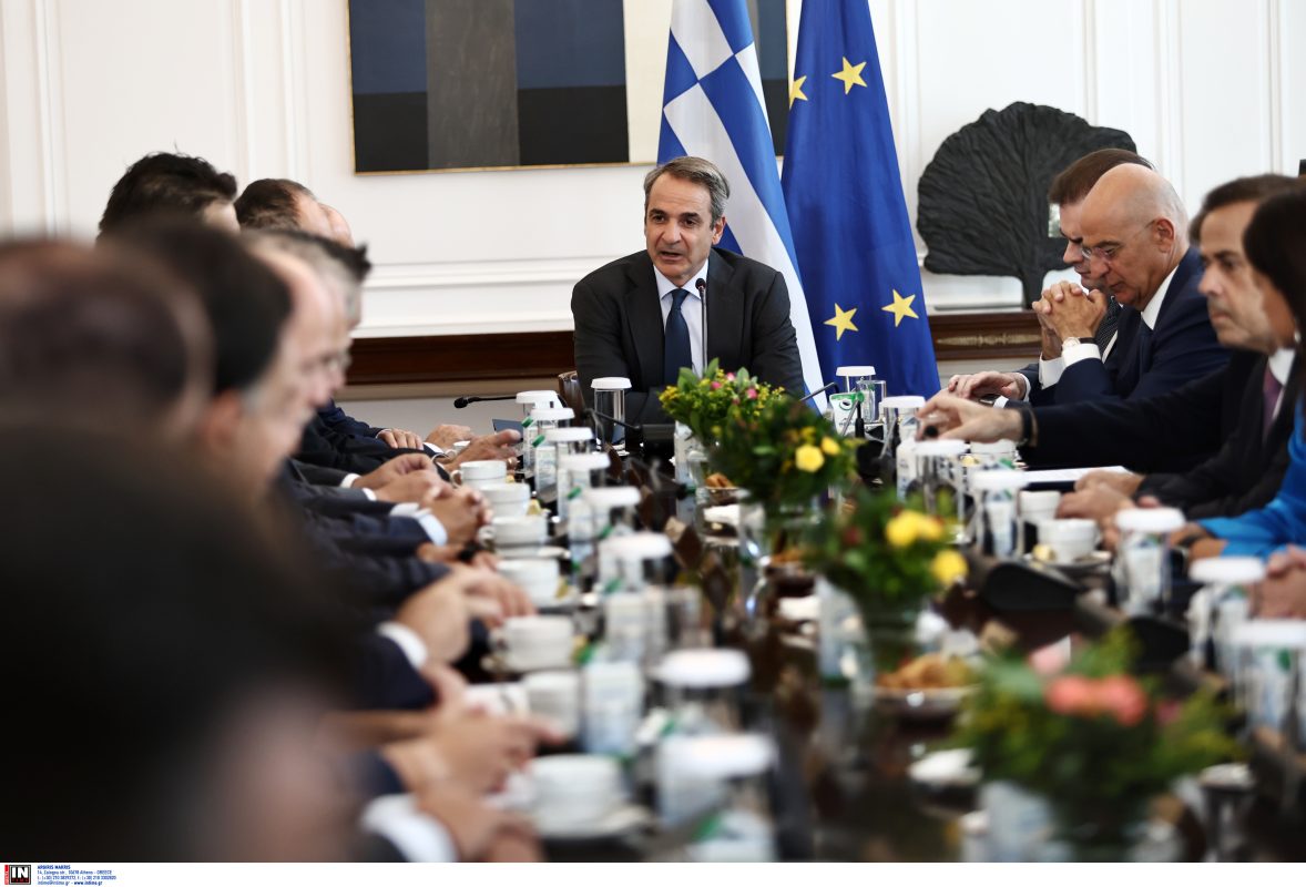 Μητσοτάκης στο υπουργικό συμβούλιο: Πάνω από 4 εκατομμύρια πολίτες θα δουν το εισόδημά  τους να ενισχύεται