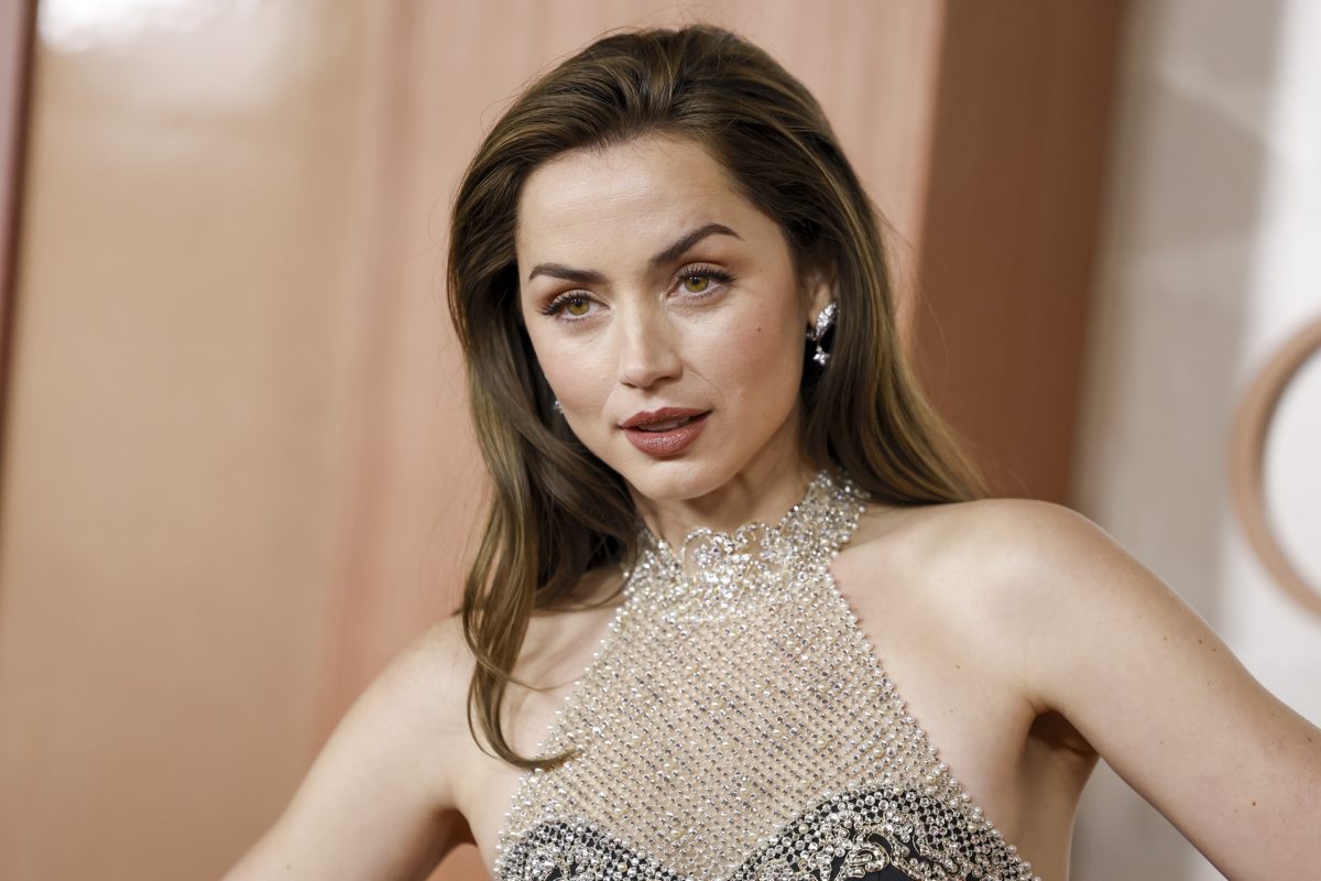 Ana de Armas: Πού είναι ο Tom Cruise; Άλλη μία μοναχική έξοδος για τη σταρ
