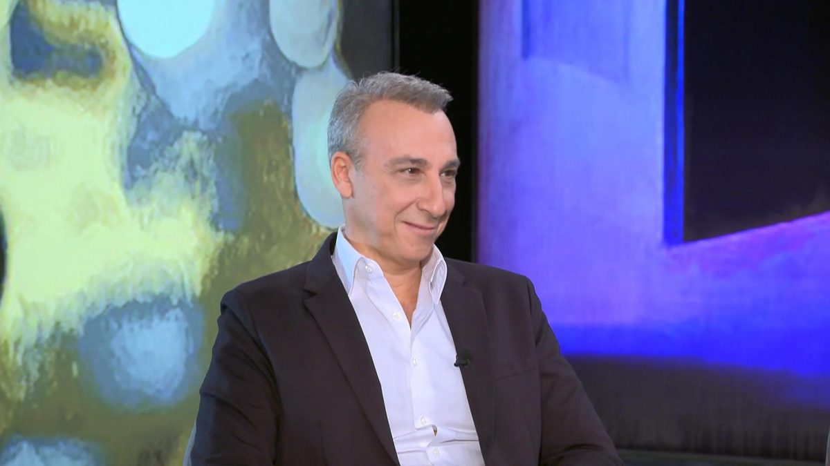 Μίνως Μάτσας: «Η μουσική είναι το καλύτερο δώρο που μας έχει δώσει ο Θεός»