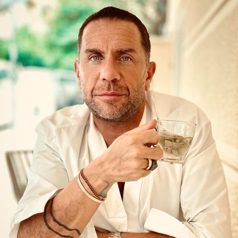 Γιώργος Μαζωνάκης: Νέα ανάρτηση του τραγουδιστή – «Ανησύχησα βρε παιδί μου με αυτά που λένε στα κανάλια»