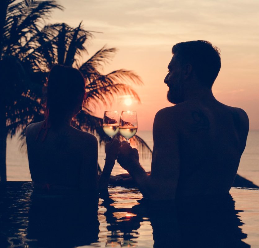 Αυτά τα 4 ζώδια δεν βλέπουν «σοβαρά» τους έρωτες του καλοκαιριού