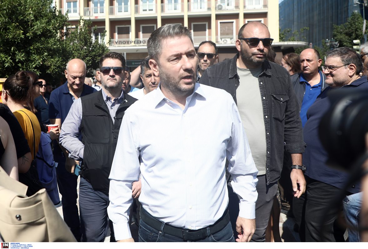 Ανδρουλάκης: Ενώνουμε τη φωνή μας με χιλιάδες εργαζόμενους που αγανακτούν