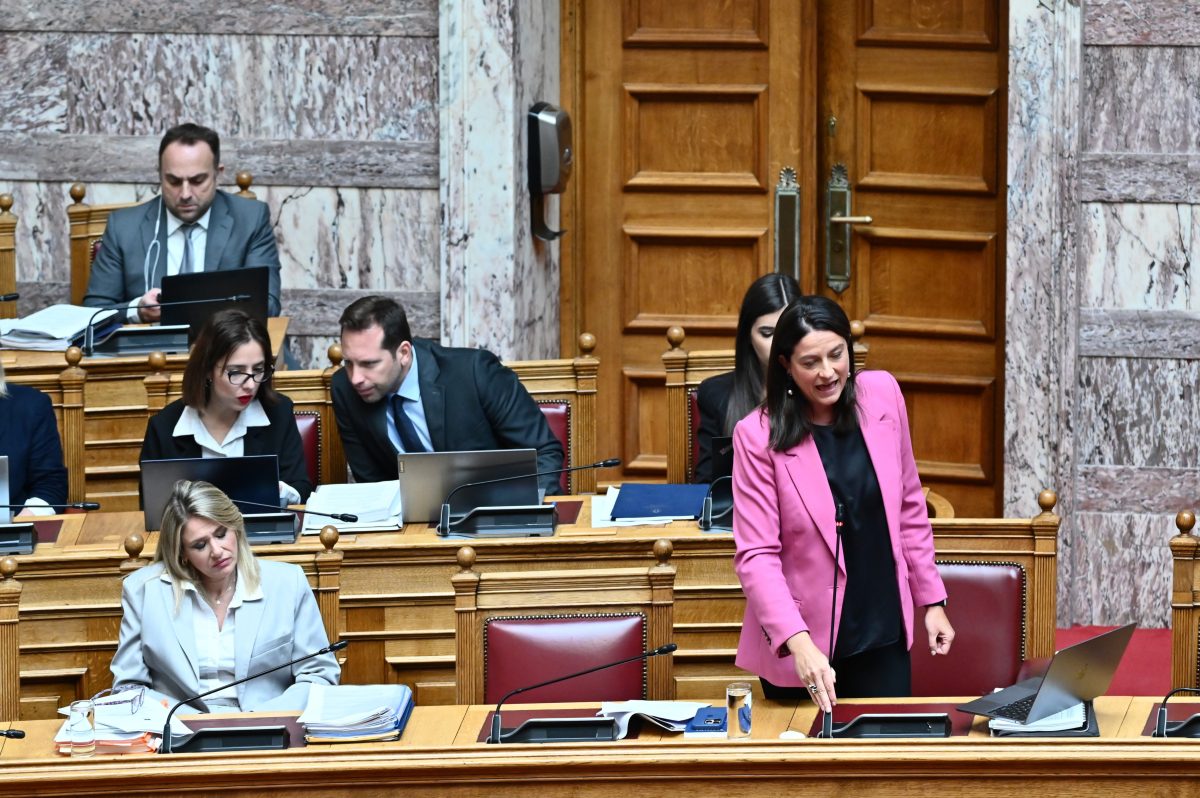 Βουλή: Ονομαστική ψηφοφορία σε όλα τα άρθρα του εργασιακού ζητά η Νέα Δημοκρατία