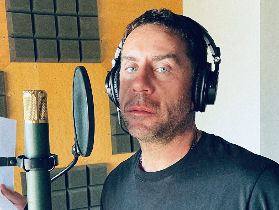 Γιώργος Μαζωνάκης: Η άγνωστη «σκοτεινή» ιστορία πίσω από το τραγούδι «Σαν ήμουνα παιδί…»