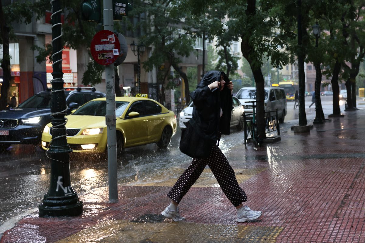 Τσατραφύλλιας: «Η κακοκαιρία δεν έχει τελειώσει ακόμα» – Πού θα «χτυπήσει» τις επόμενες ώρες
