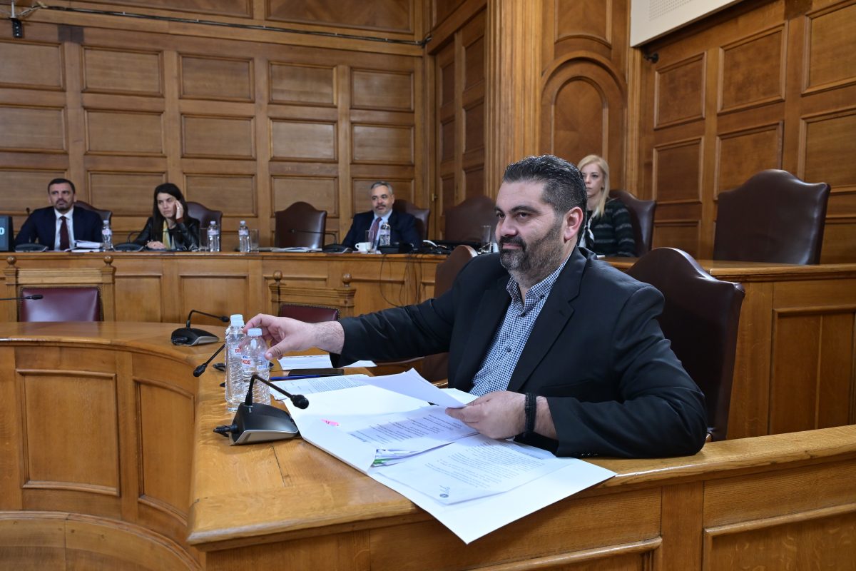 ΟΠΕΚΕΠΕ: «Μαλλιά κουβάρια» στην εξεταστική – «Τη μία χρονιά βοσκοτόπια στη Νάουσα, την άλλη στα Άγραφα;»