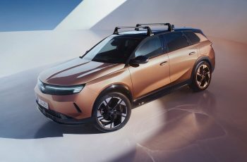 Επιβλητικό, οικογενειακό και γερμανικό