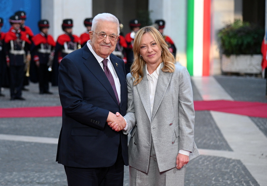 Συνάντηση Μελόνι-Αμπάς: «Αποφασισμένη η Ιταλία να παίξει ρόλο στη σταθεροποίηση και ανοικοδόμηση της Γάζας»