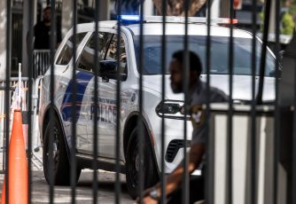 ΗΠΑ: Νεκροί τέσσερις μετανάστες σε κέντρα κράτησης – Αύξηση θανάτων σε επίπεδο ρεκόρ το 2025