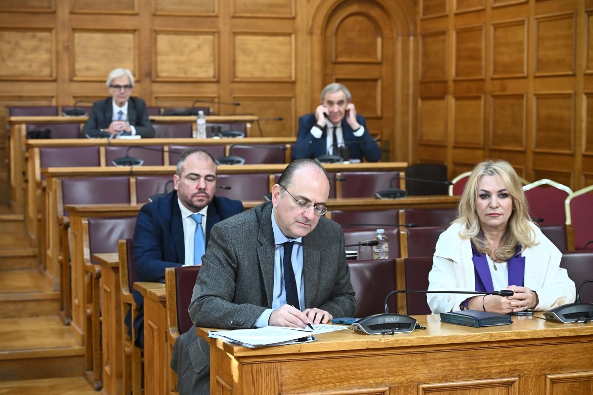 Μ. Λαζαρίδης: Καθιστώ υπεύθυνη την Κωνσταντοπούλου αν πάθει κάτι βουλευτής της ΝΔ