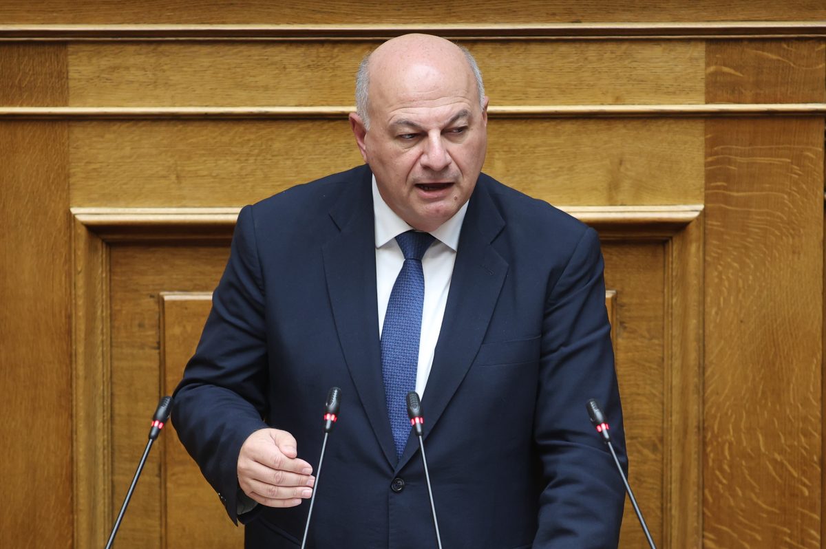 Τσιάρας: Οι λύσεις δίνονται όταν κάθονται όλοι στο τραπέζι