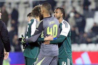 Super League: Με «σφραγίδα» Ντέσερς και «σωτήρα» Λαφόν ο Παναθηναϊκός κέρδισε 2-1 τον Βόλο