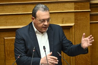 Φάμελλος: Κοινωνικά άδικος και αντιαναπτυξιακός ο προϋπολογισμός