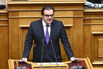 Κ.Πιερρακάκης: Οικονομία είναι οι άνθρωποι και όχι απλώς οι αριθμοί 