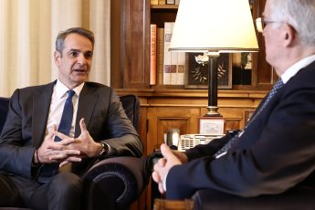 Μητσοτάκης σε Τασούλα: Είμαι αισιόδοξος ότι μέσα στις επόμενες ημέρες θα έχουμε εκτόνωση της κατάστασης με τους αγρότες