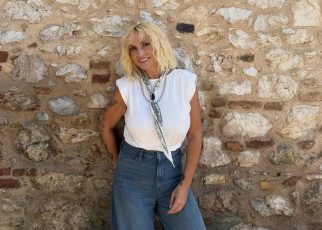 Ελεονώρα Ζουγανέλη: Οδηγούσε μηχανάκι υπό την επήρεια αλκοόλ -Της αφαιρέθηκε το δίπλωμα και της επιβλήθηκε πρόστιμο 