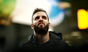 Νίκος Παππάς: Ζητάω συγγνώμη για την πράξη μου, αλλά δεν γρονθοκόπησα κανέναν