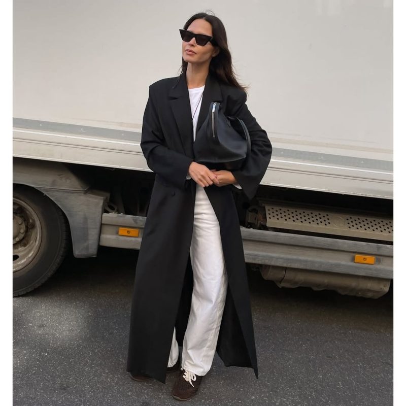 Με αυτά τα 2 κομμάτια μπορούμε να φοράμε το λευκό μας τζιν και τον χειμώνα