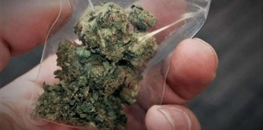 Κρήτη: Ανήλικοι με χειροπέδες για χασίς – Ηρθαν για σχολική εκδρομή