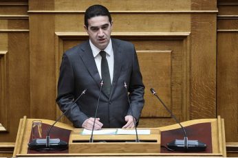 Χαλάνδρι: Ποινική δίωξη για τρία πλημμελήματα στον γιο του Μιχάλη Κατρίνη και τον άλλο συλληφθέντα